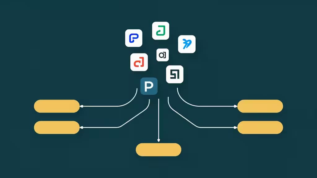 Abstracte ontwikkelaarswerkplek met zwevende programmeertaal-iconen en API-eindpuntverbindingen in donkerblauwe en amberkleurige tinten