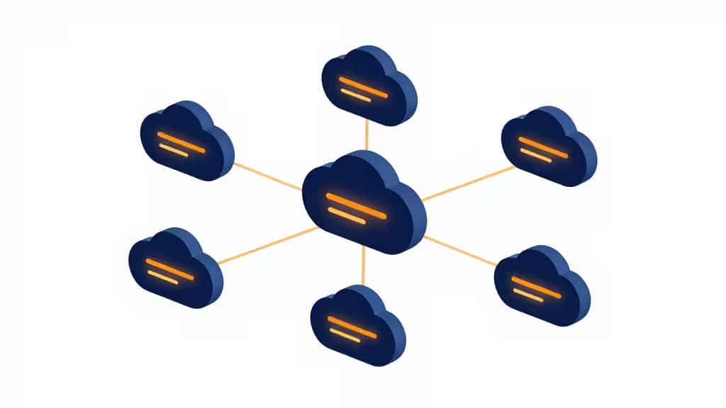 Sechs dunkelblaue Cloud-Icons mit orangen Linien verbinden sich über feine Linien mit einer zentralen Cloud, symbolisierend das Monitoring von Serverless-Funktionen.