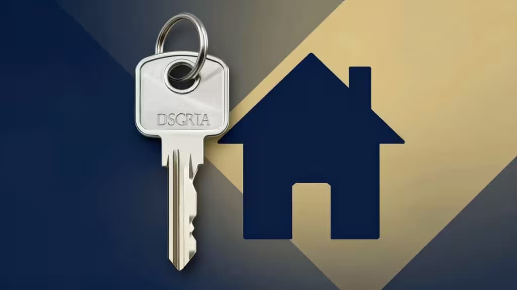 A metallic key engraved with 'DSGRTA' rests beside a navy house silhouette on a geometric blue-gold background.